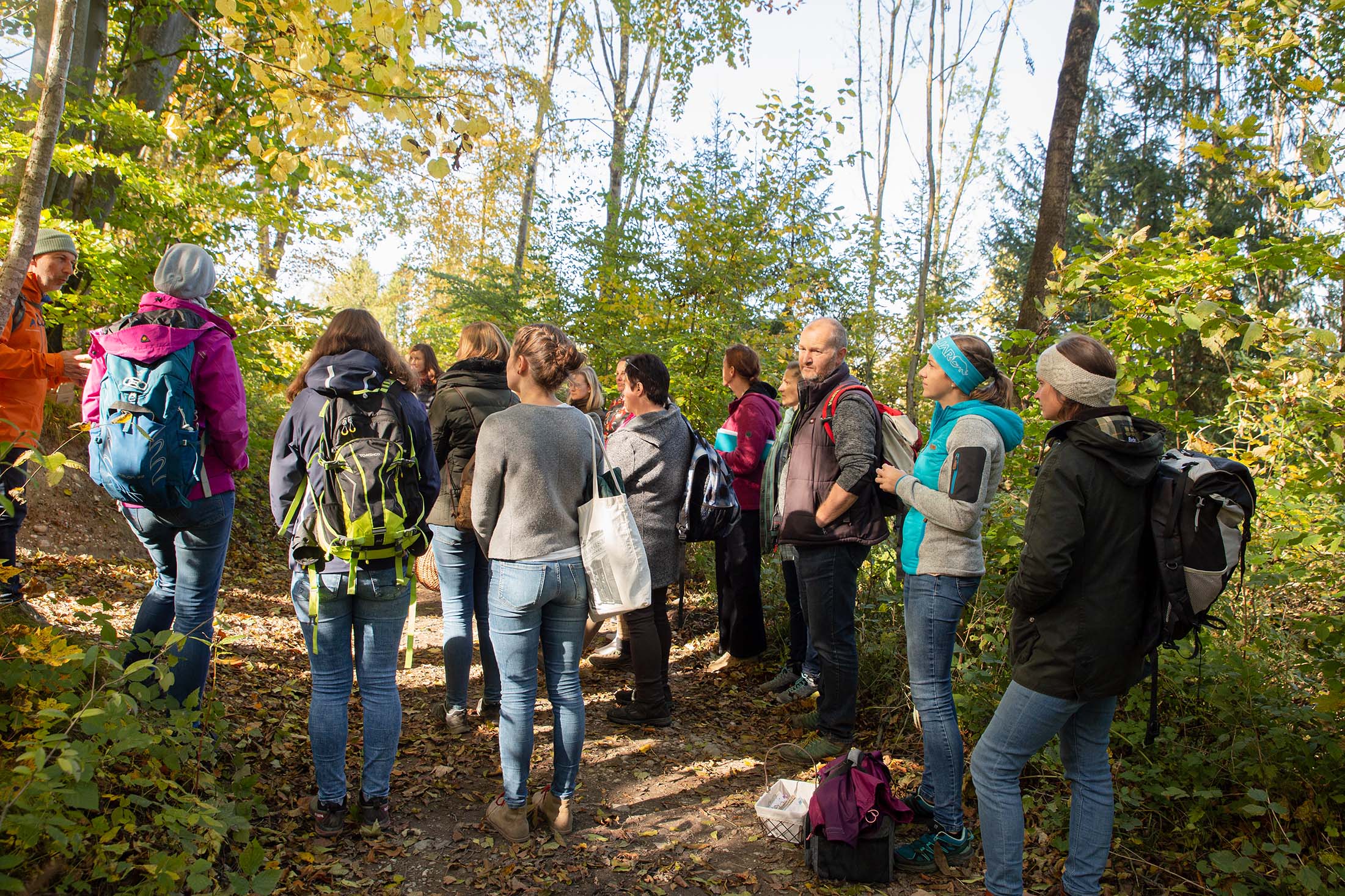 _MG_3541.125 Unterwegs in der Gruppe. Wir besuchen gerne unterschiedliche Lebensräume.
